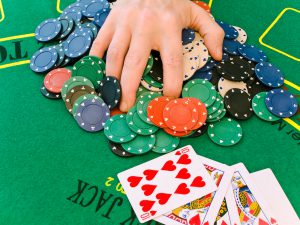 Online casino: verslaafden aan casino spellen klagen casino aan