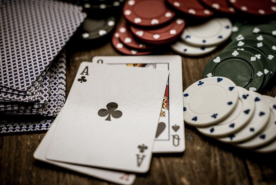 Hoe werkt de European Poker Tour en wat is de grootste pokerwinst ooit?