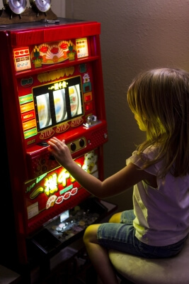 Onderzoek toont aan: kinderen worden opgeleid tot gokkers